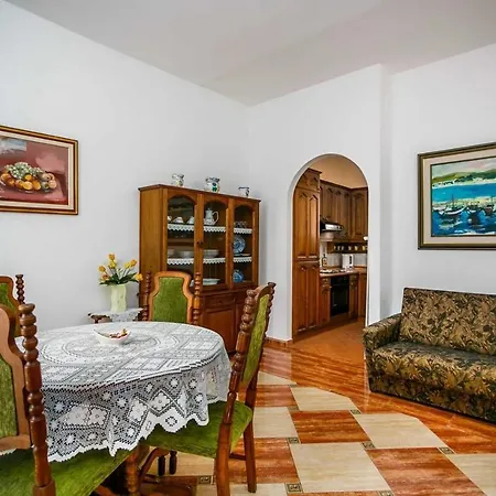 Appartement By The Sea Nska, Krk - 21689 Malinska