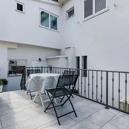 By The Sea Nska, Krk - 21689 Malinska